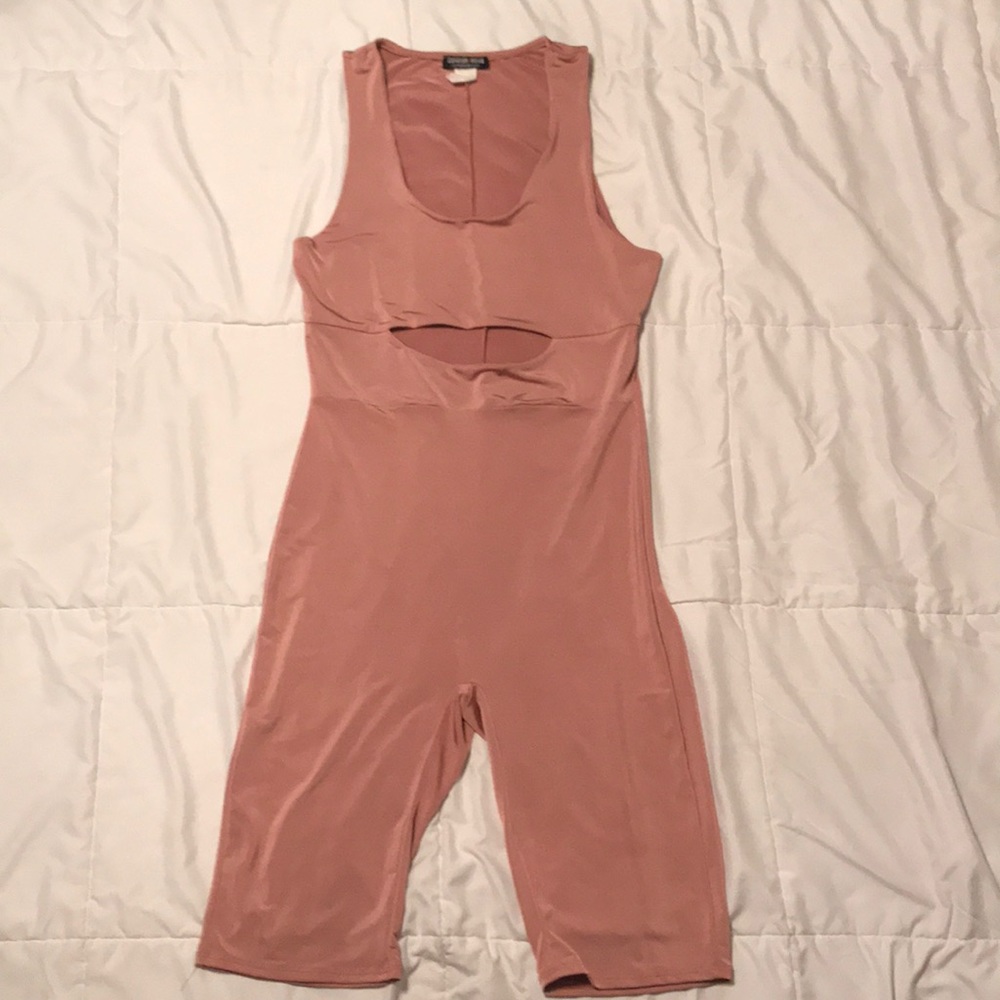 Cropped Jumpsuit - Picture 1 of 3